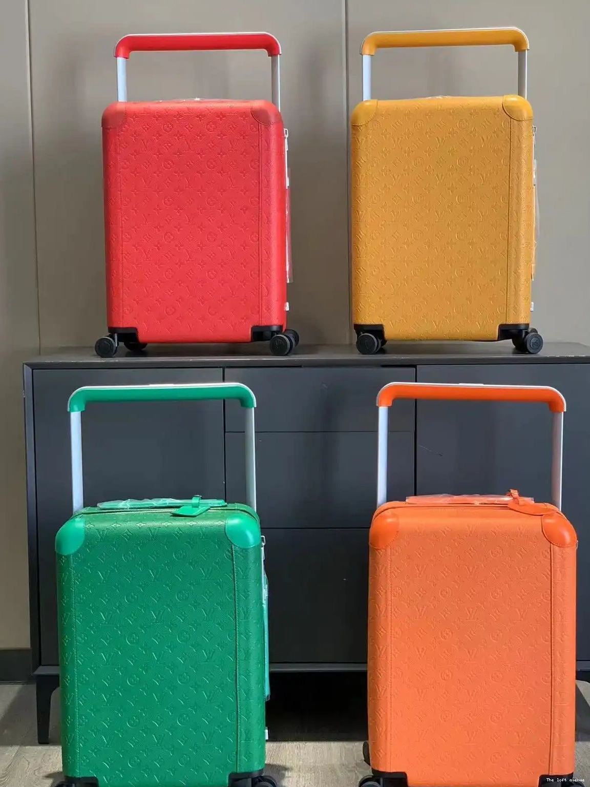 SUITCASE 55 RED TAURILLON 37L HORIZON CUSTOM 0502